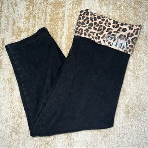 Pink crop yoga pants